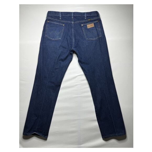 Wrangler 13MWZ Men's Regular Fit Straight Leg Western Blue Jeans - Size 40x31.5 - Picture 2 of 6